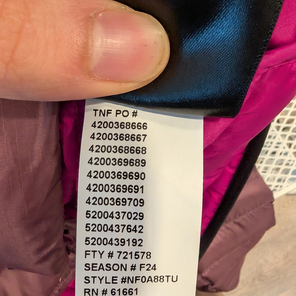 The North Face Women's Jacket in Plum Exterior with Bright Pink Interior - Picture 3 of 3